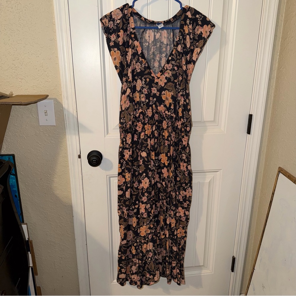 Old navy xl floral with pockets, midi dress